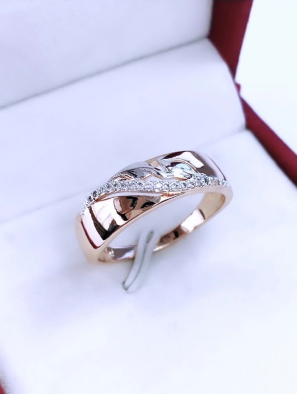 Ring UK089