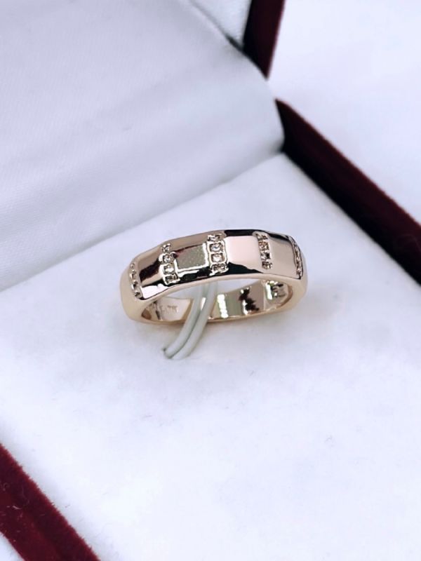 Ring UK023