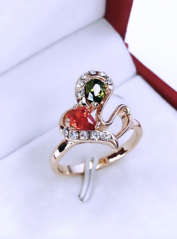 Ring UK824