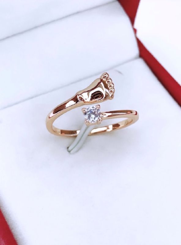 Ring UK641